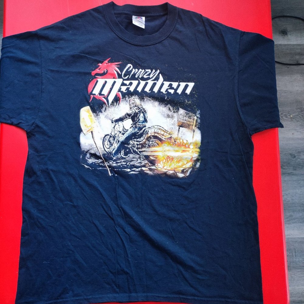 Crazy Maiden graphic T-shirt black women's size XL